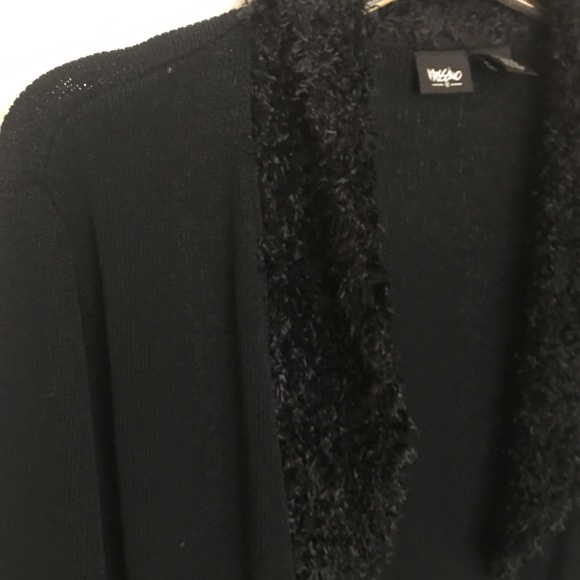 BLACK SWEATER - Picture 8 of 8